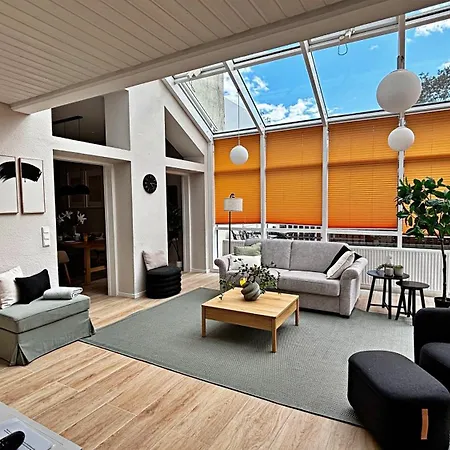 Sonnenplatz Mit Parkplatz - Zentral Und Elegant Daire *