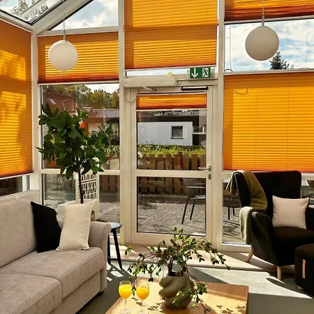 Sonnenplatz Mit Parkplatz - Zentral Und Elegant Daire